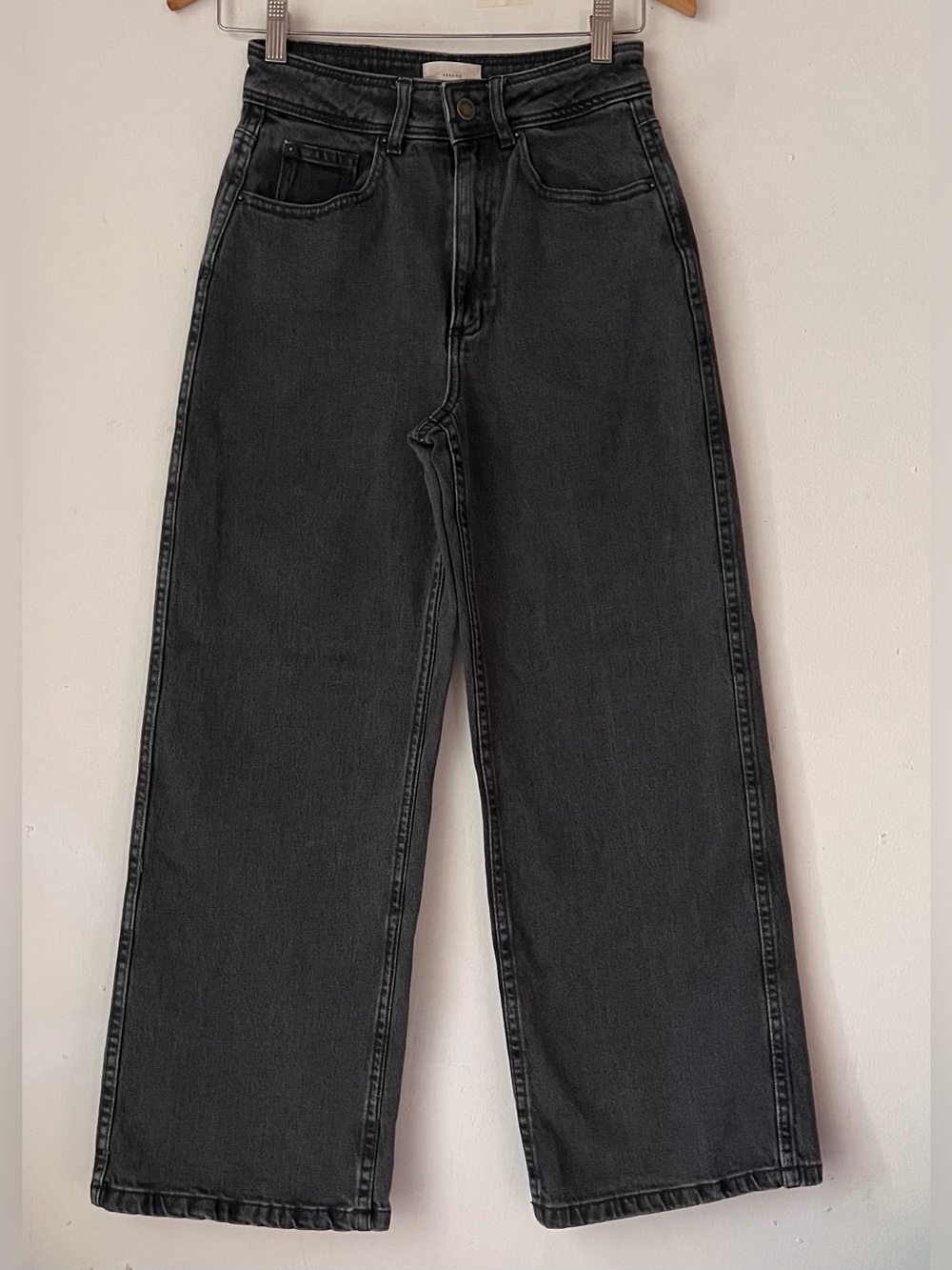 Sézane Le Crop Wide Leg Jeans in Washed Black / Charcoal Grey Size 36 (US 4)